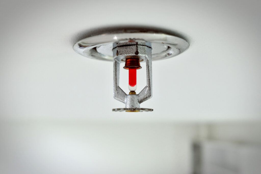 Ceiling mounted fire sprinkler